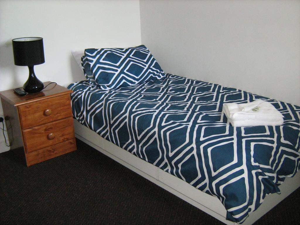 Single Room with Private Bathroom